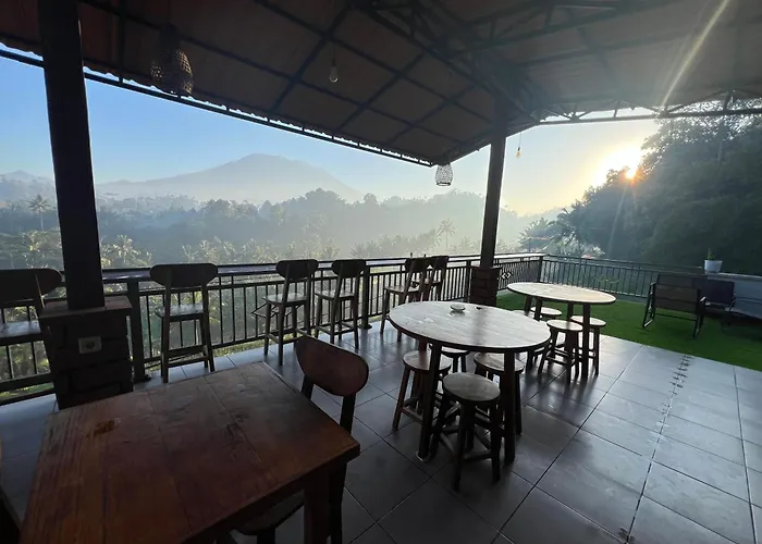 Bisbis House Iseh Village 3*