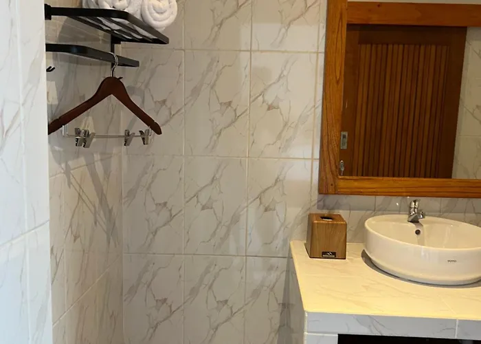 Bisbis House Iseh Village Gasthuis 3*