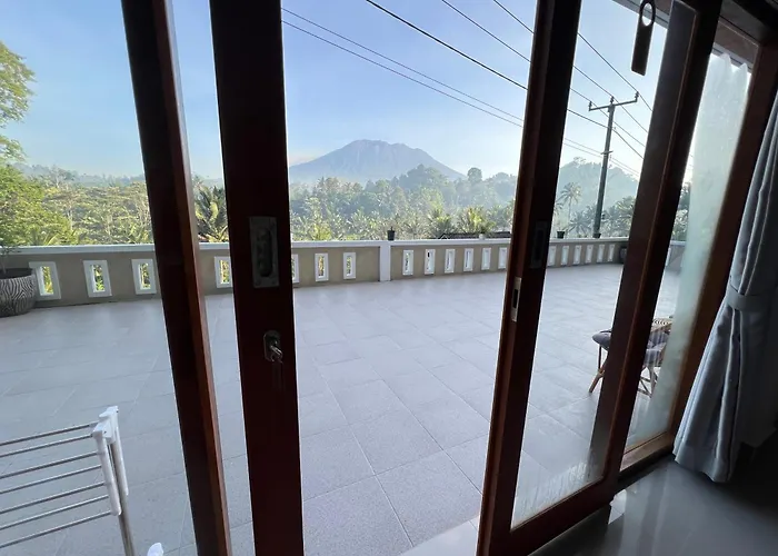 Gasthuis Bisbis House Iseh Village Selat