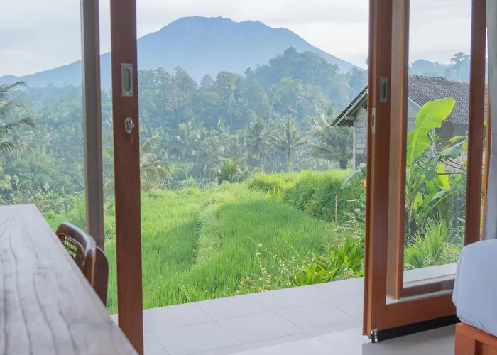 Gasthuis Bisbis House Iseh Village Selat